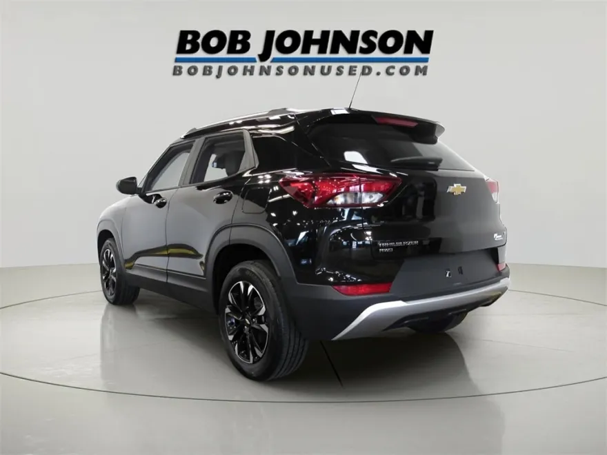 2022 Chevrolet Trailblazer LT photo 1