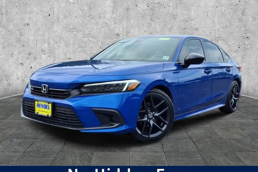 2022 Honda Civic Sport photo 1