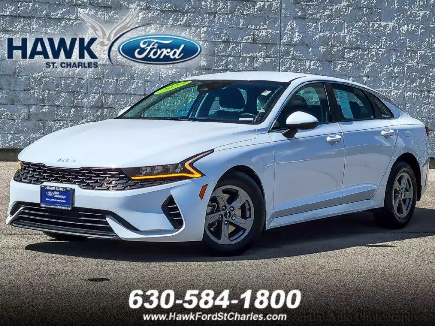 2023 Kia K5 LXS photo 1