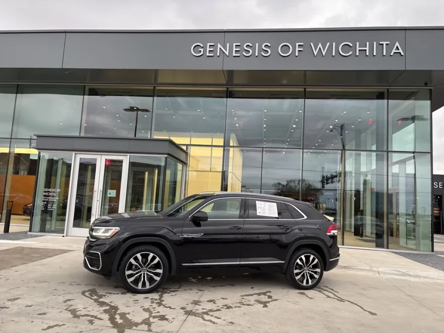 2021 Volkswagen Atlas Cross Sport V6 SEL Premium R-Line photo 1