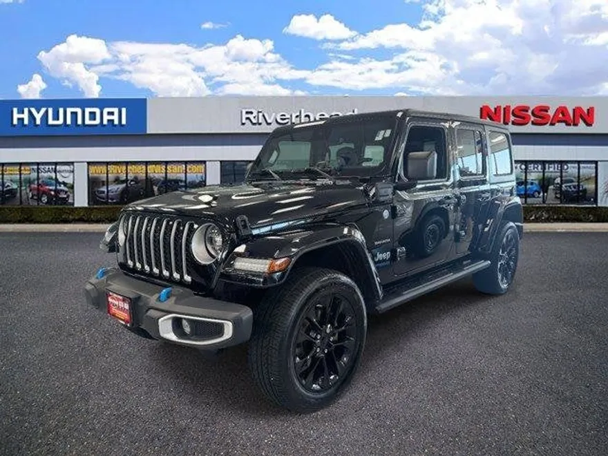 2022 Jeep Wrangler 4xe Unlimited Sahara photo 1