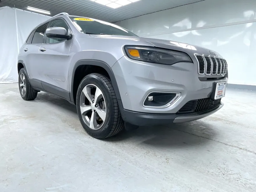 2020 Jeep Cherokee Limited photo 1