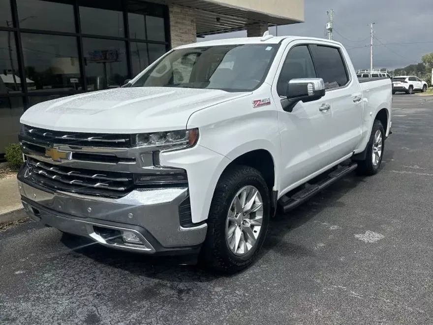 2021 Chevrolet Silverado 1500 LTZ photo 1