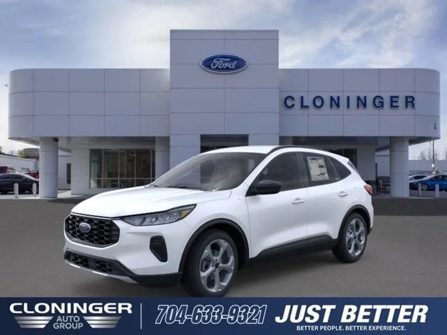 2025 Ford Escape ST-Line photo 1