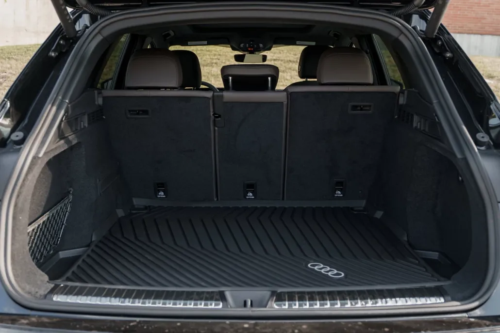2025 Audi Q5 Premium photo 1