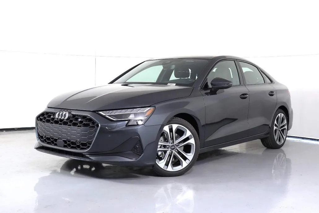 2025 Audi A3 Premium Plus 40 TFSI photo 1