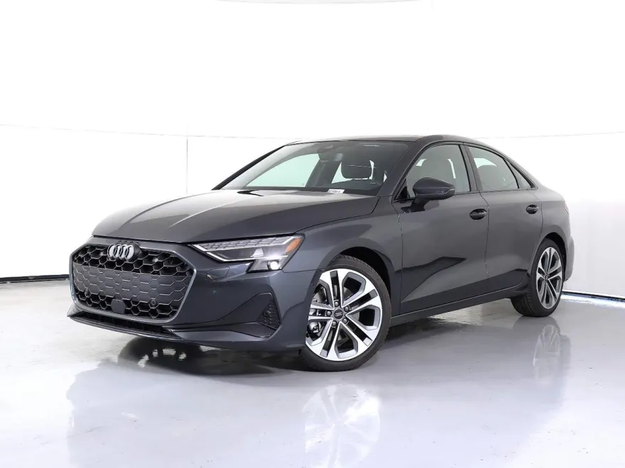 2025 Audi A3 Premium Plus 40 TFSI photo 1