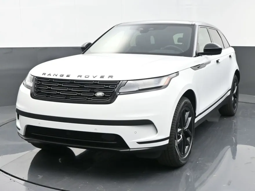 2025 Land Rover Range Rover Velar P250 S photo 1