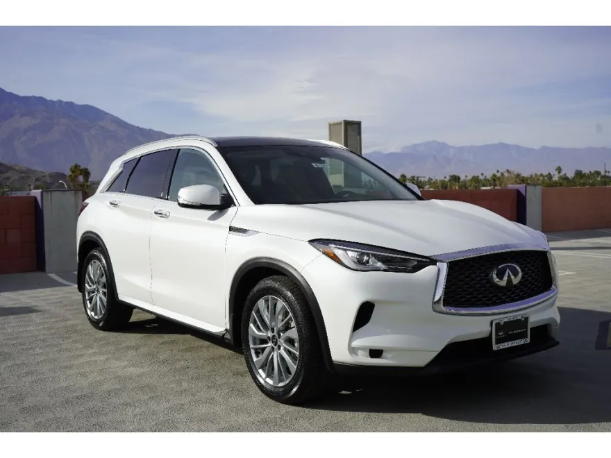 2025 Infiniti QX50 Luxe AWD photo 1