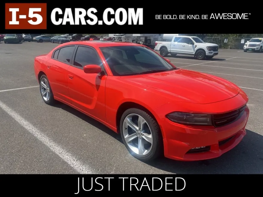 2018 Dodge Charger SXT Plus photo 1