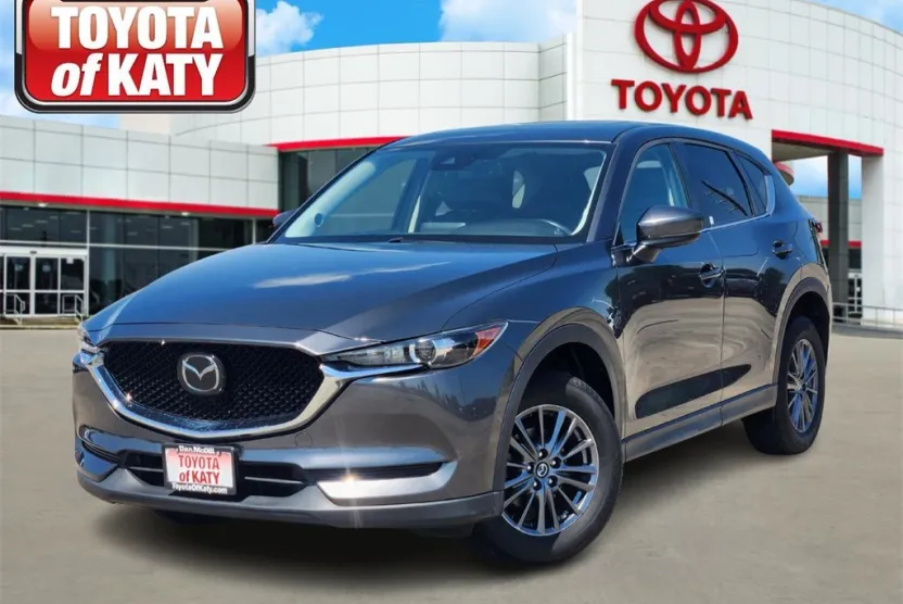 2019 Mazda CX-5 Touring photo 1