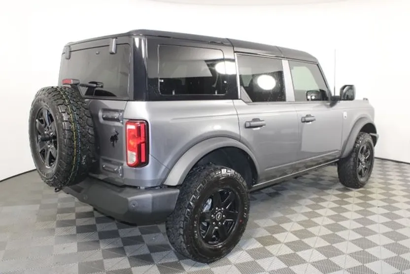 2025 Ford Bronco Big Bend photo 1
