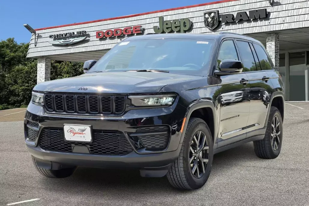 2025 Jeep Grand Cherokee Altitude X photo 1