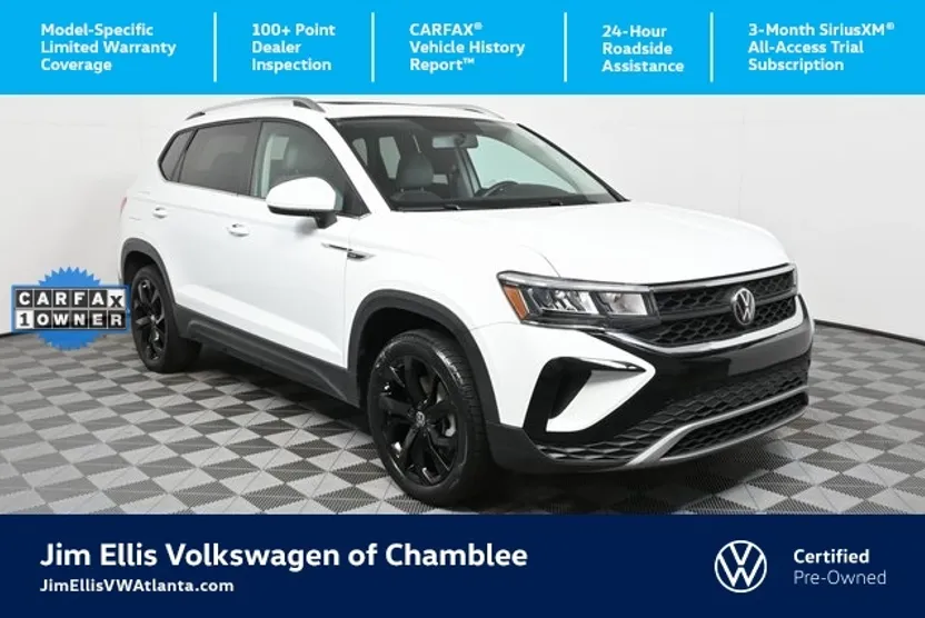 2022 Volkswagen Taos SE photo 1