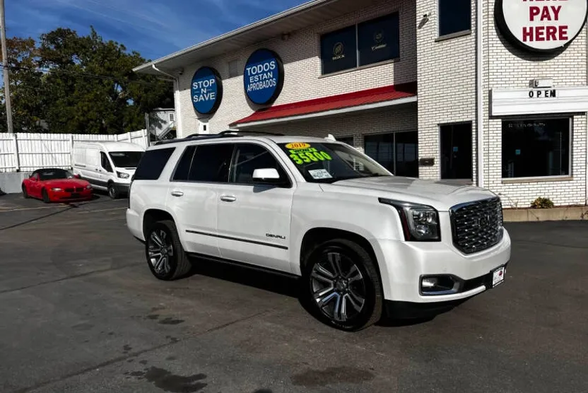2019 Gmc Yukon Denali photo 1