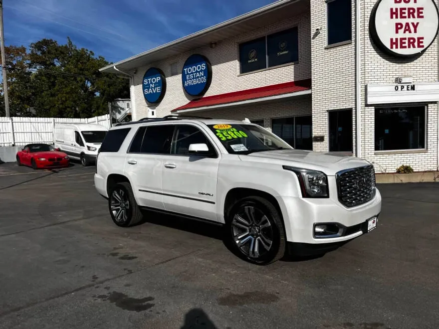 2019 Gmc Yukon Denali photo 1