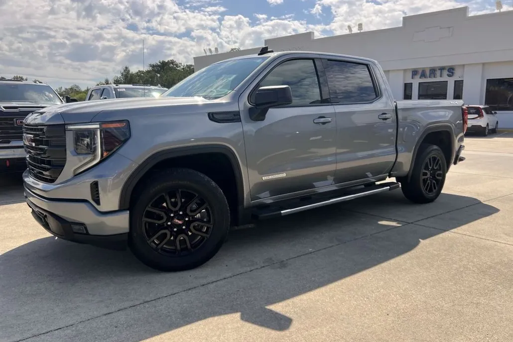 2023 Gmc Sierra 1500 Elevation photo 1
