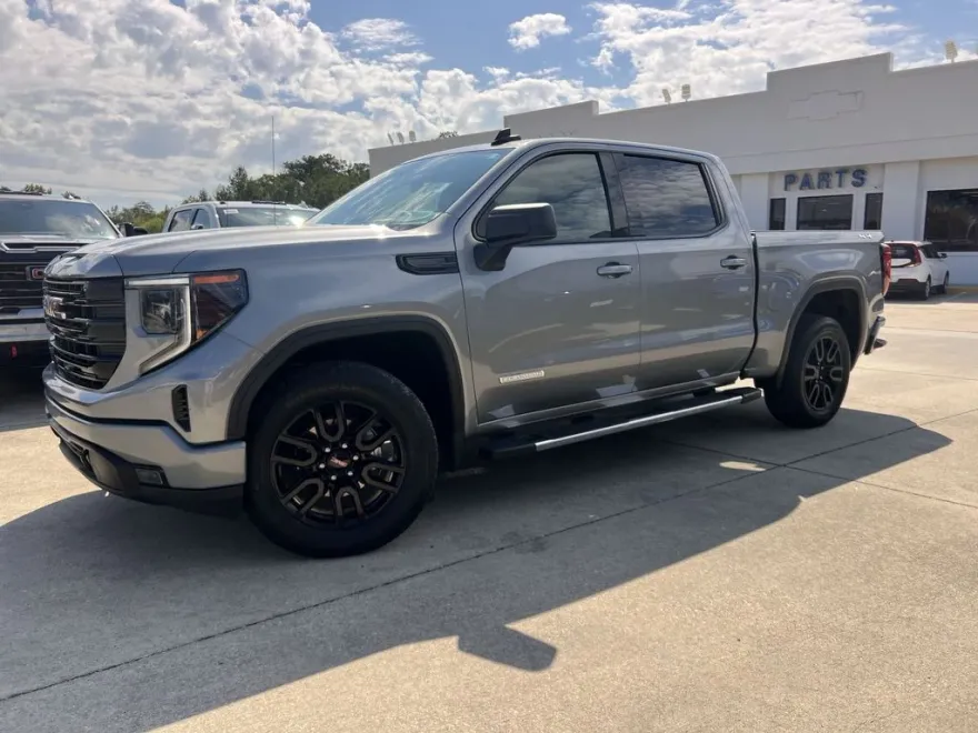 2023 Gmc Sierra 1500 Elevation photo 1