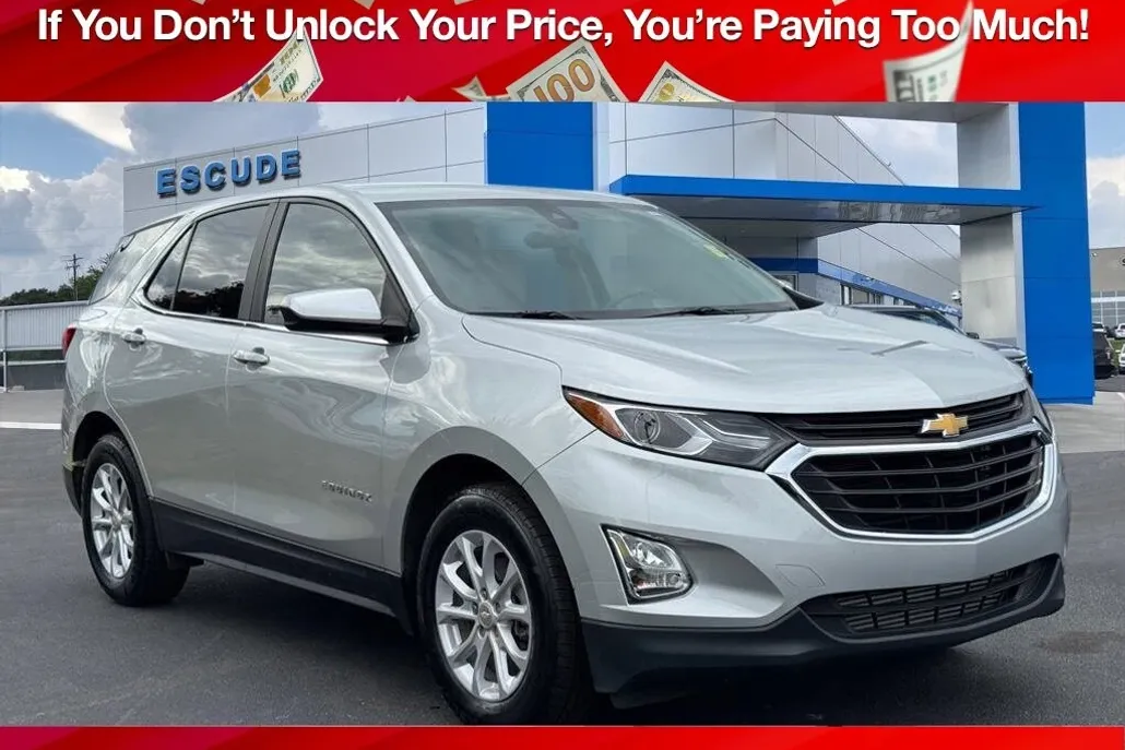 2021 Chevrolet Equinox LT photo 1