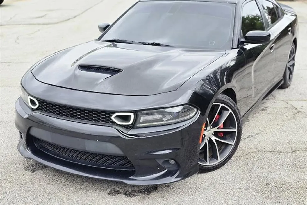 2016 Dodge Charger R/T Scat Pack photo 1