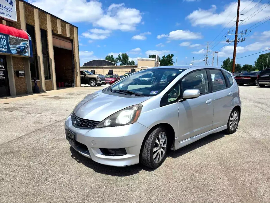 2013 Honda Fit Sport photo 1