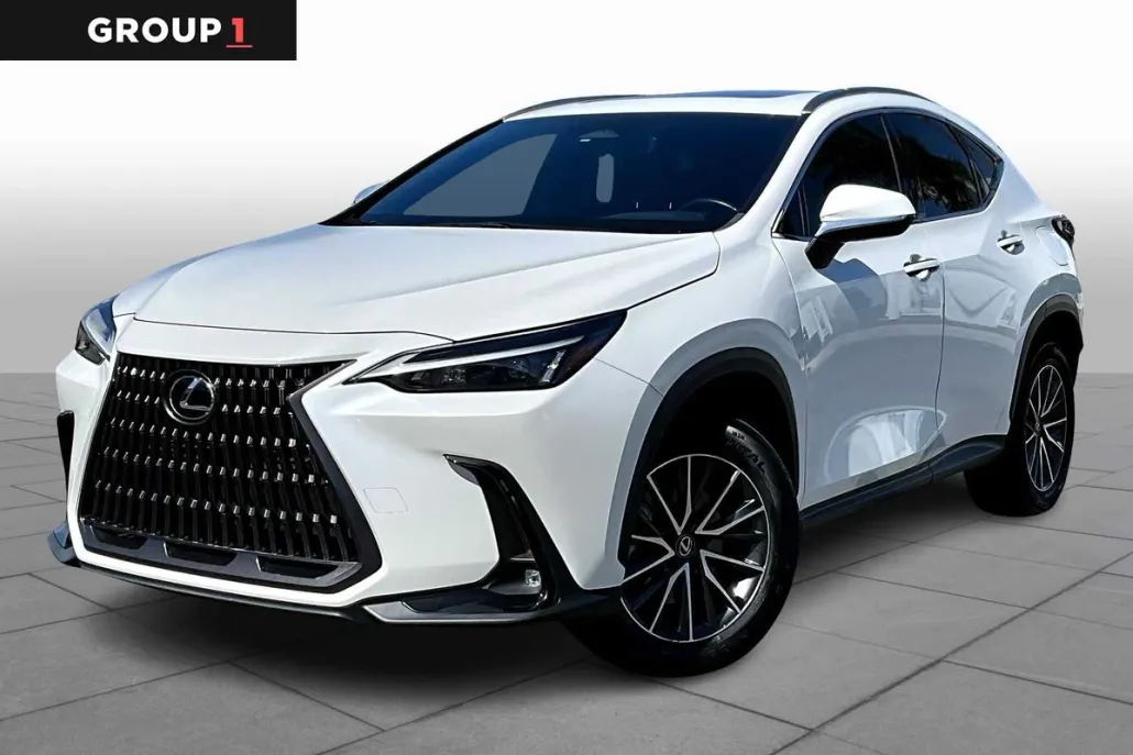 2024 Lexus NX 350h photo 1