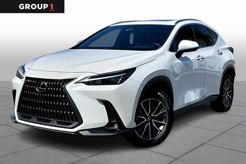 2024 Lexus NX 350h photo 1