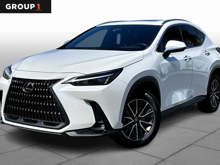 2024 Lexus NX 350h photo 1
