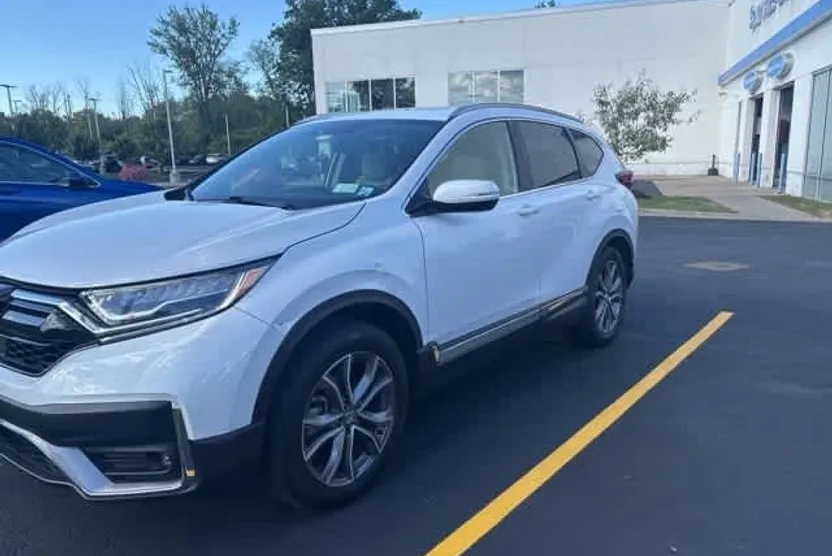 2020 Honda CR-V Touring photo 1