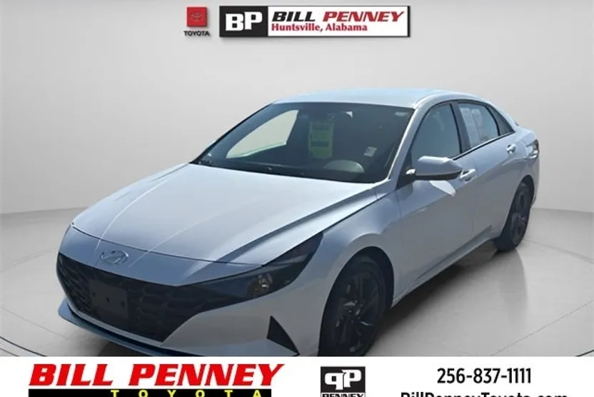 2021 Hyundai Elantra SEL Convenience photo 1