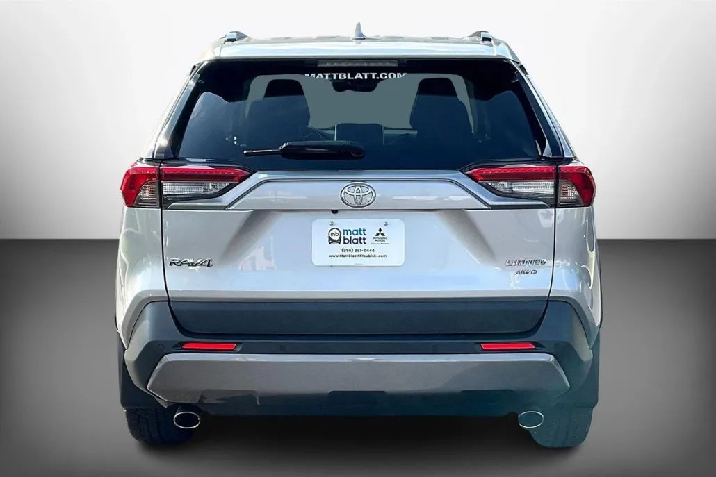 2020 Toyota RAV4 Limited photo 1