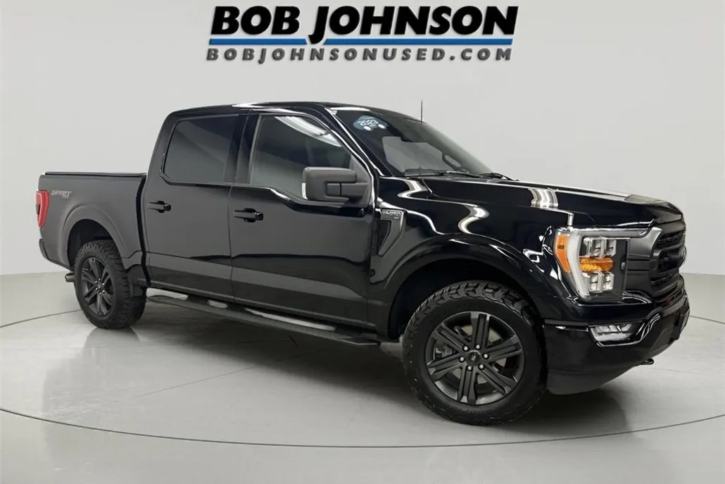 2023 Ford F-150 XLT photo 1