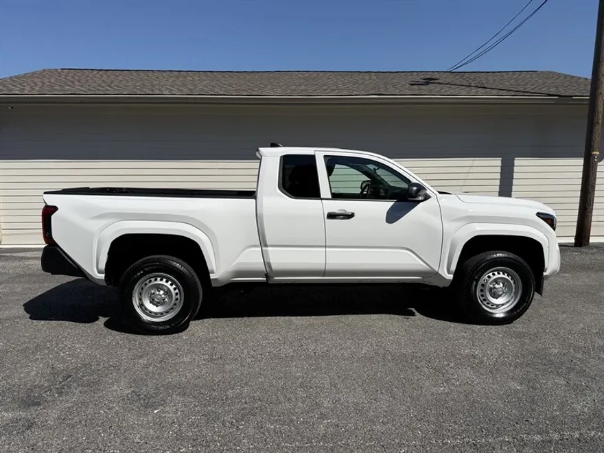 2024 Toyota Tacoma SR photo 1