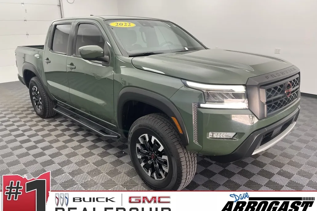 2022 Nissan Frontier PRO-4X photo 1