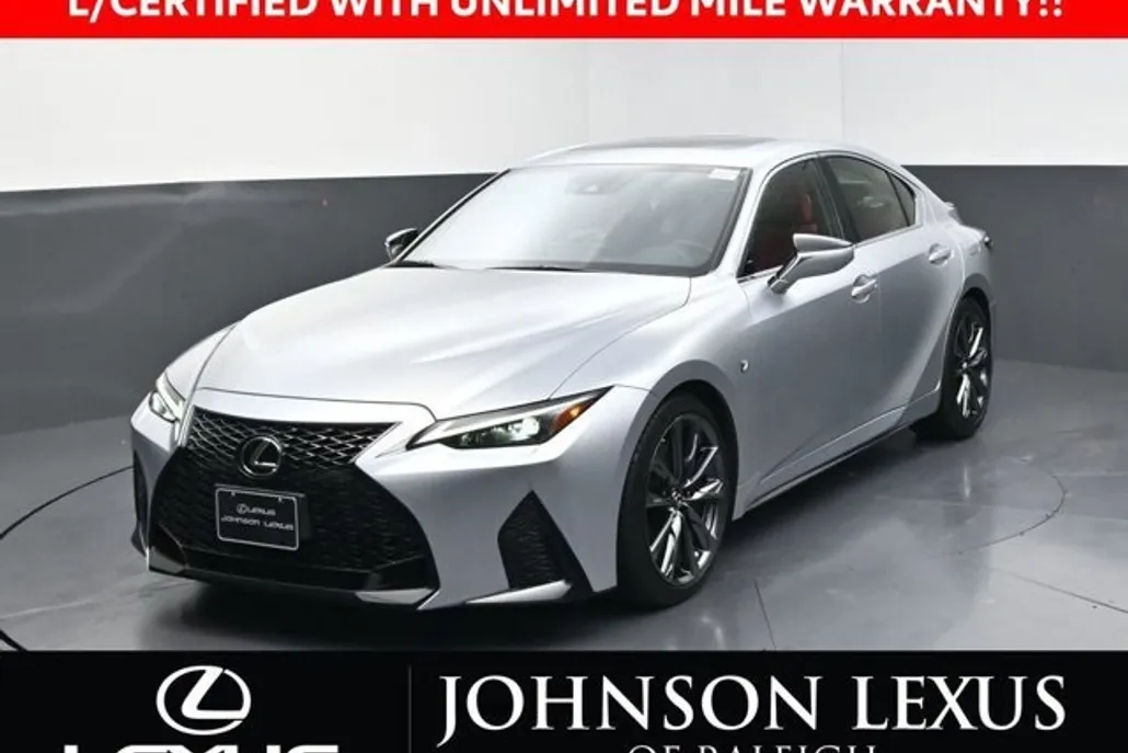 2022 Lexus IS 350 F SPORT photo 1