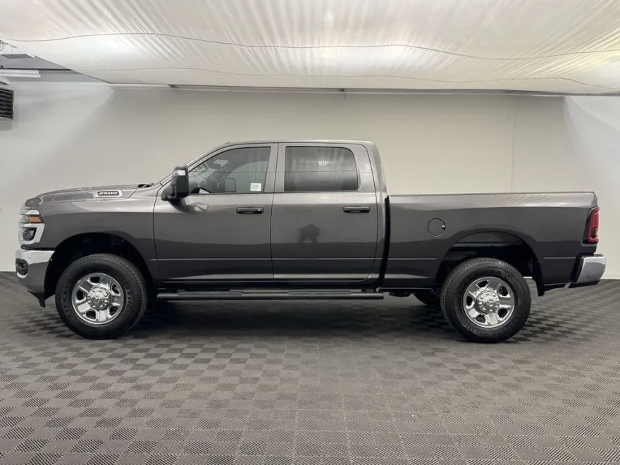 2025 Ram 2500 Tradesman photo 1