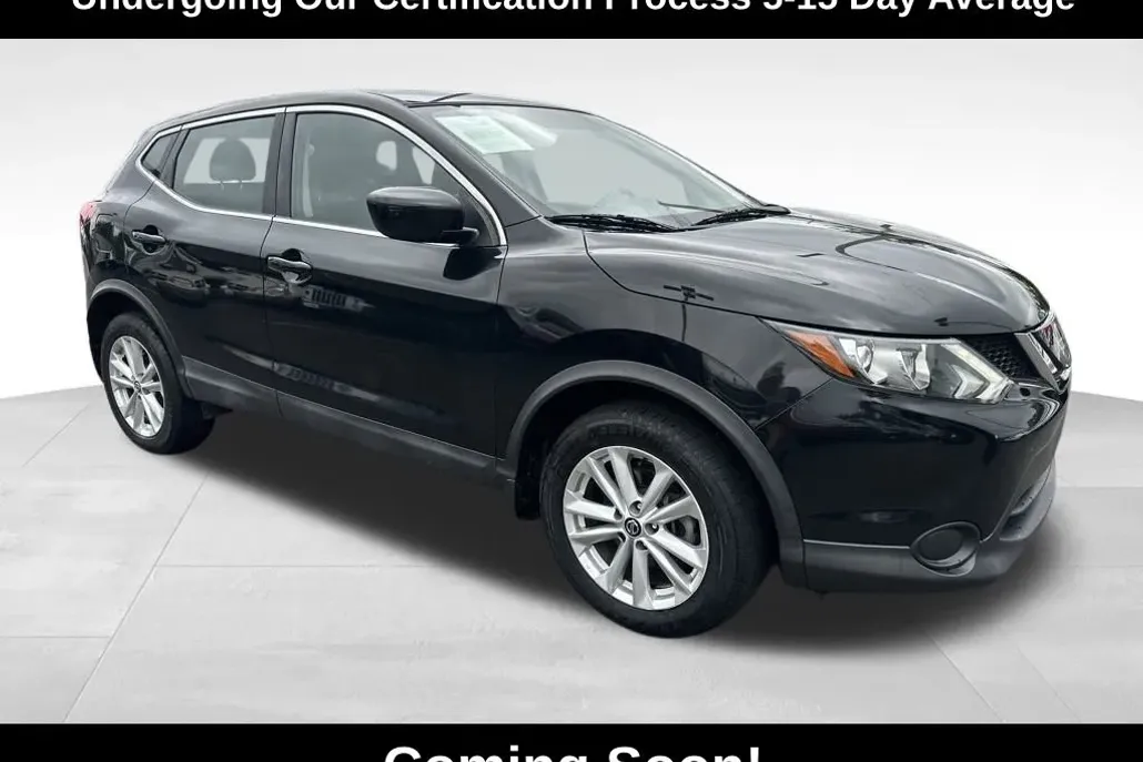 2019 Nissan Rogue Sport S photo 1