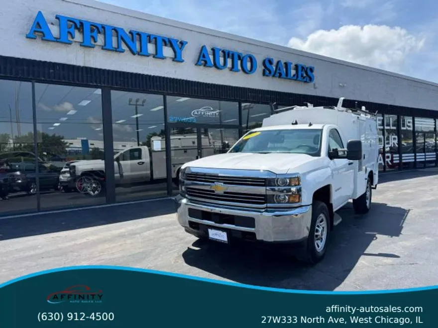 2015 Chevrolet Silverado 3500HD photo 1