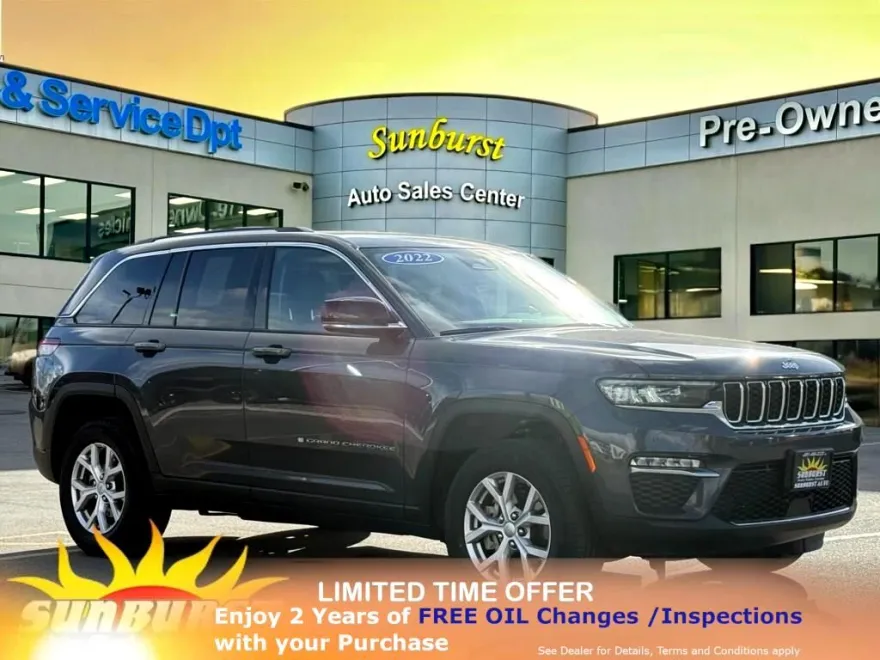 2022 Jeep Grand Cherokee Limited photo 1