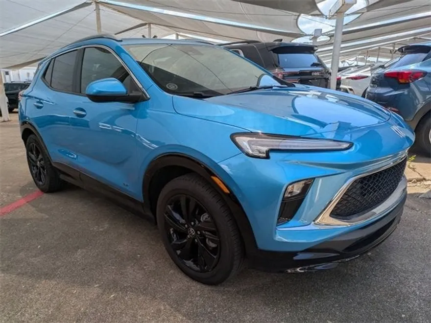 2025 Buick Encore GX Sport Touring photo 1