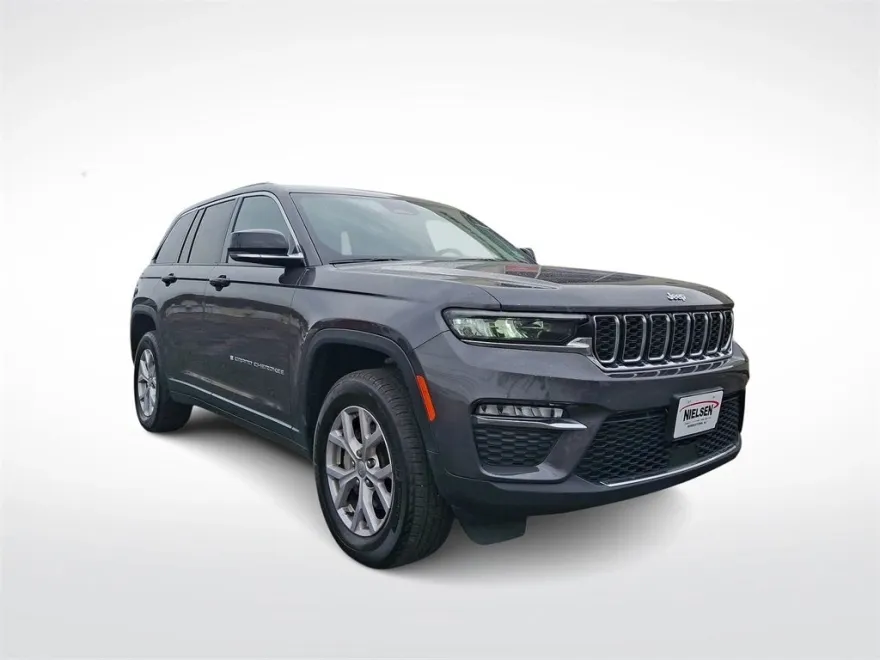 2022 Jeep Grand Cherokee Limited photo 1