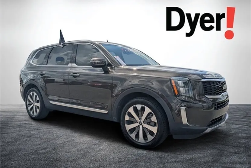 2022 Kia Telluride EX photo 1