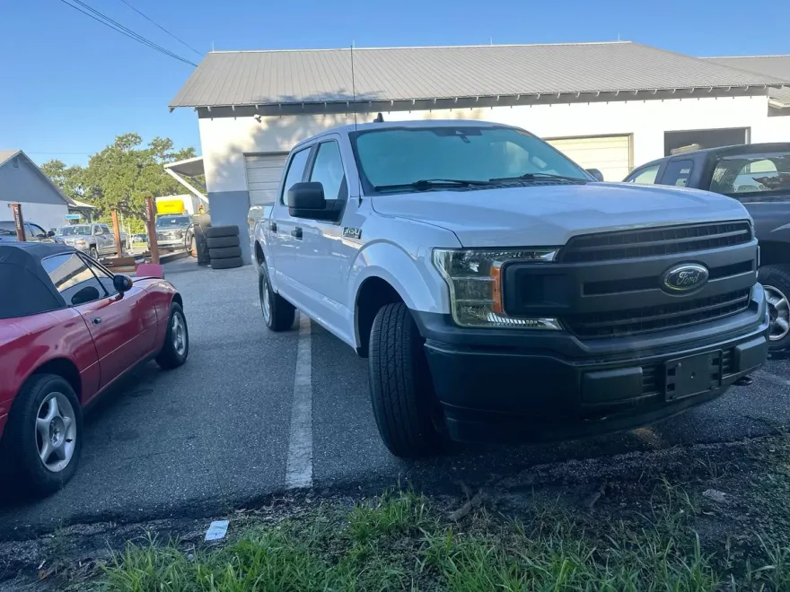 2020 Ford F-150 XL photo 1