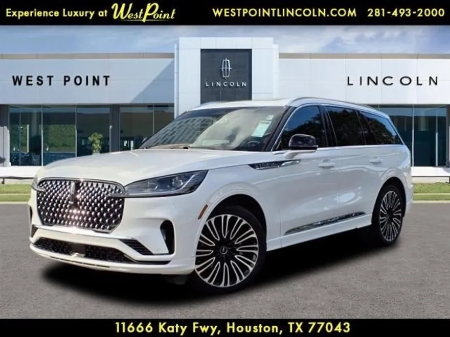2025 Lincoln Aviator Black Label photo 1