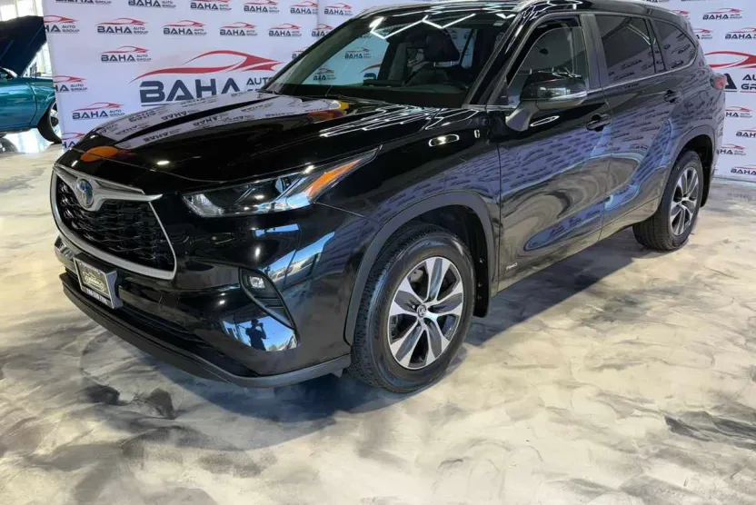 2023 Toyota Highlander Limited Platinum XLE XSE photo 1