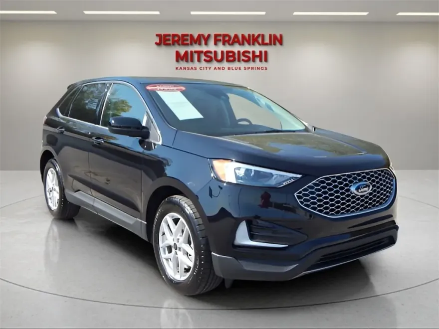 2024 Ford Edge SEL photo 1