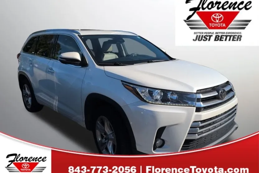 2017 Toyota Highlander Limited photo 1