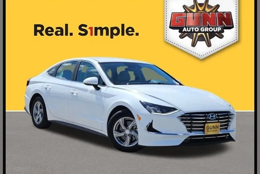 2021 Hyundai Sonata SE photo 1