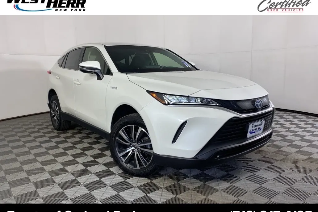 2021 Toyota Venza LE photo 1