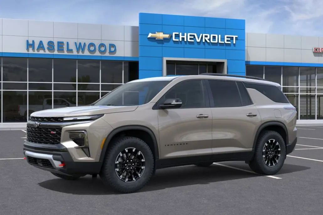 2026 Chevrolet Traverse Z71 photo 1
